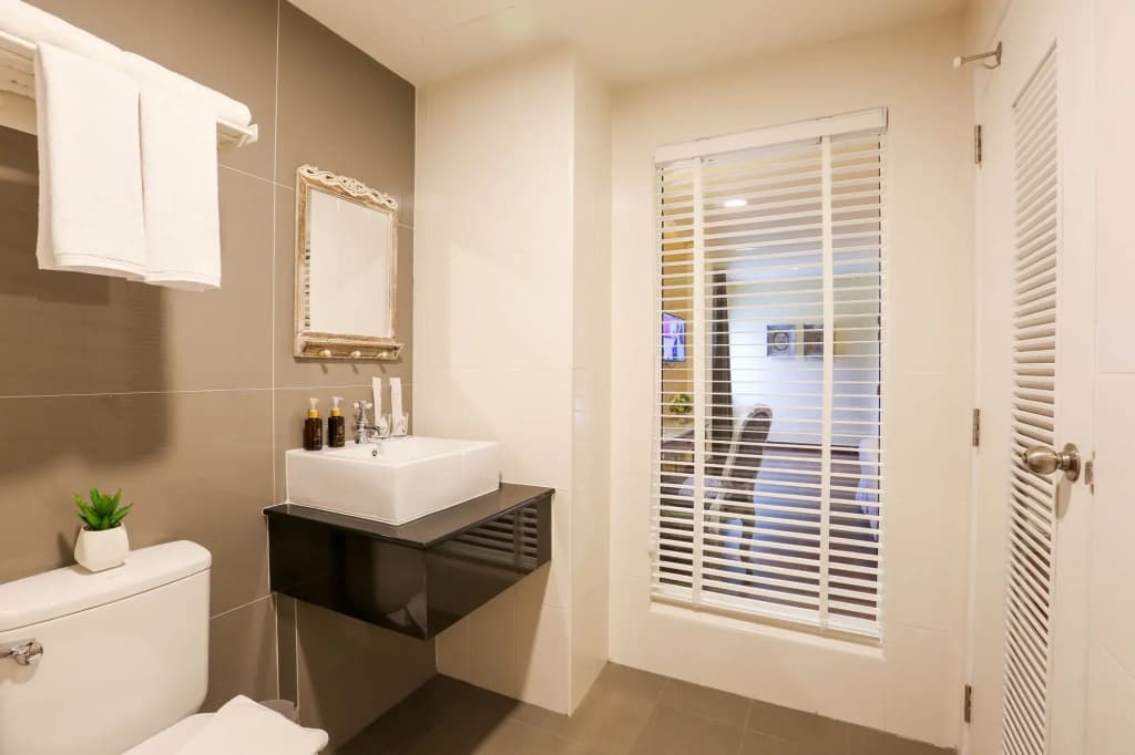 The Sathon Vimanda Hotel - photo 11