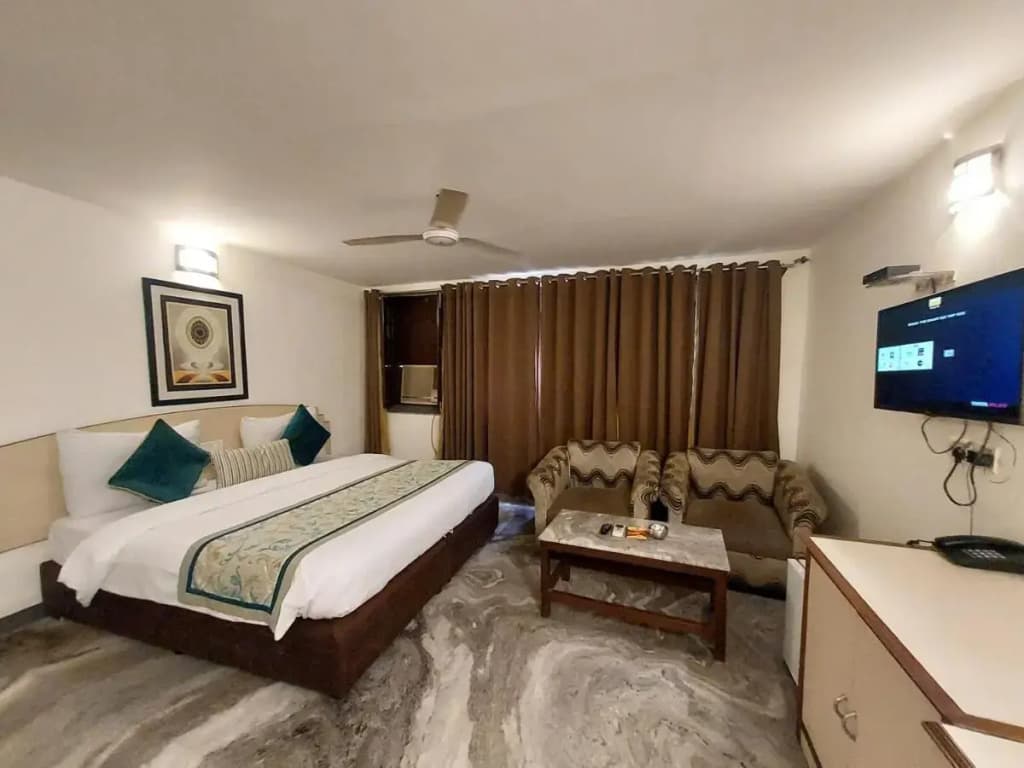 Hotel Green Castle - photo 4
