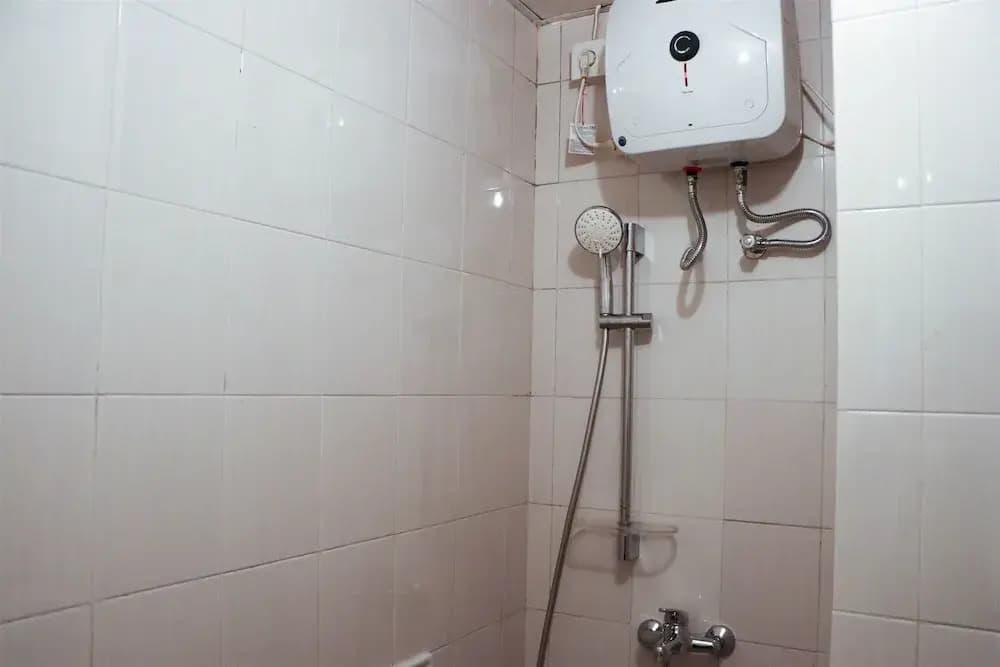 Scenic And Homey 2Br Signature Park Grande Apartment - photo 15
