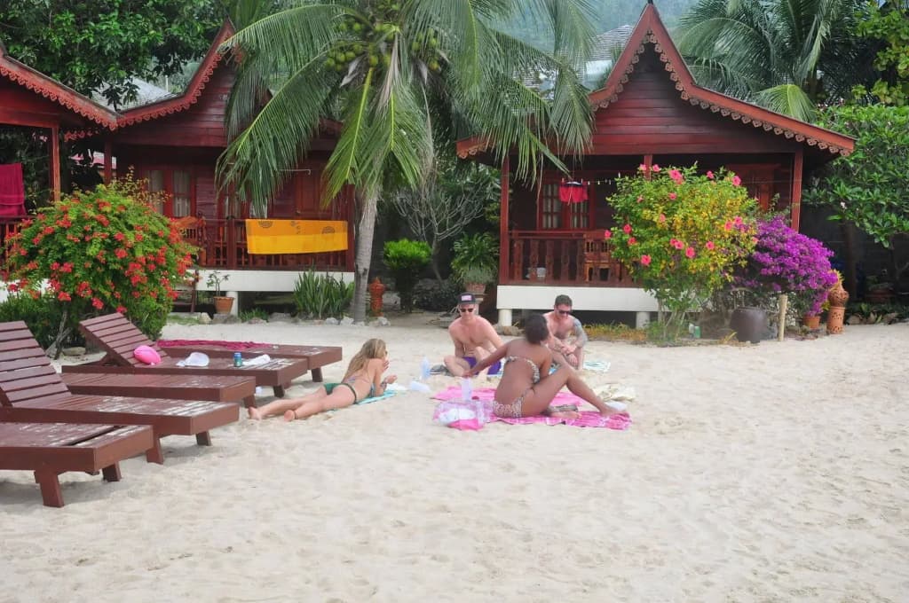 Phangan Rainbow Bungalows - photo 17