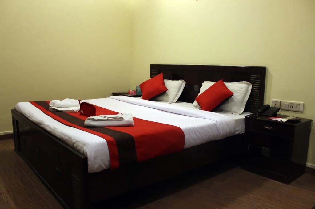 Asees Inn Hotel - photo 6