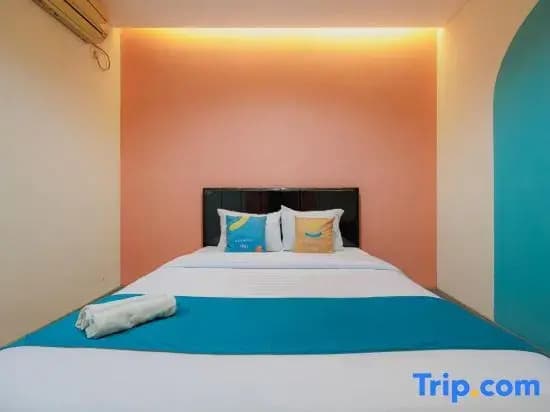Sans Hotel Harapan Indah - photo 2