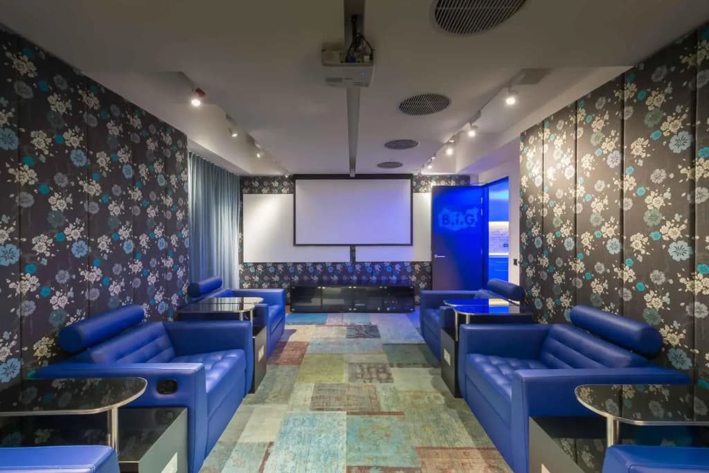 Ovolo Southside - photo 19