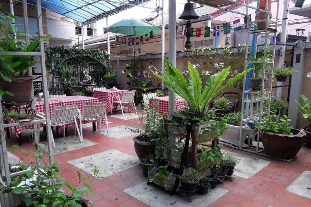 Dragon Serviced Apartment - photo 11