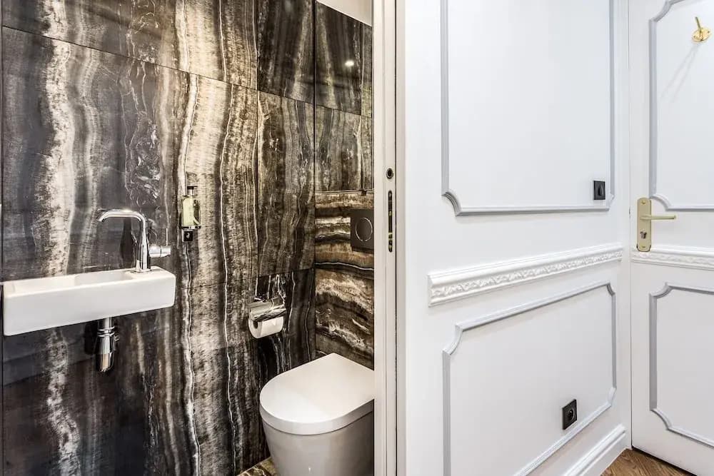 Luxury 2 bedroom 2.5 bathroom Louvre - photo 9