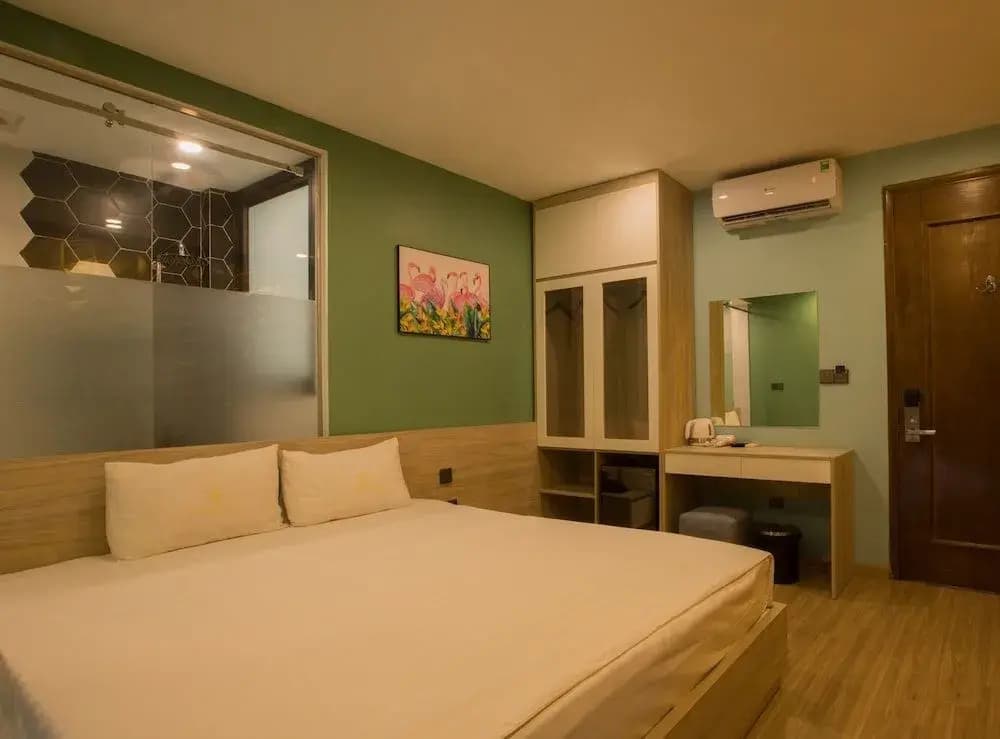 Golden Hotel - photo 7