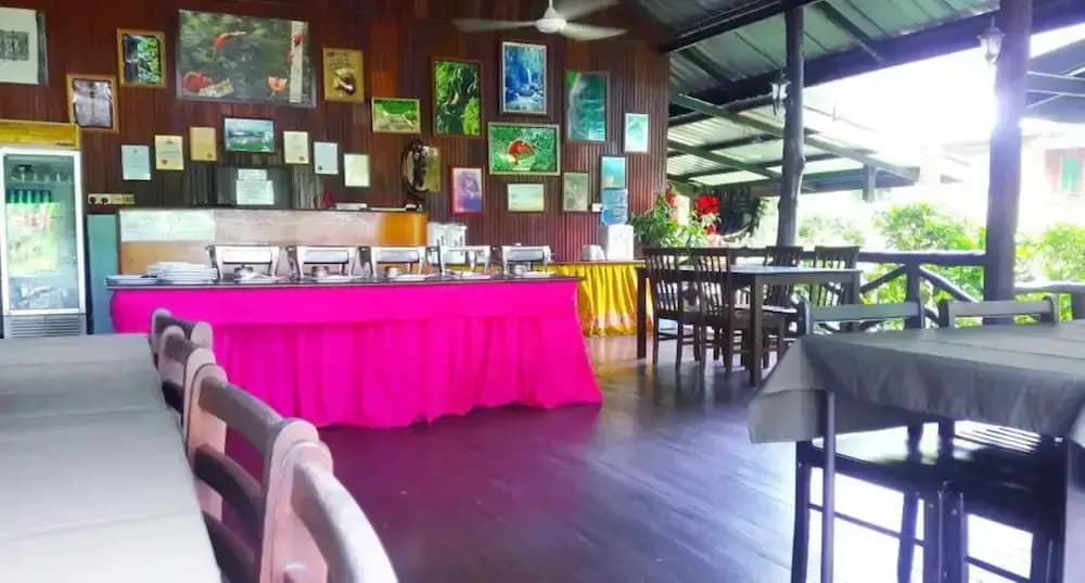 Sukau Backpackers B&B - photo 11