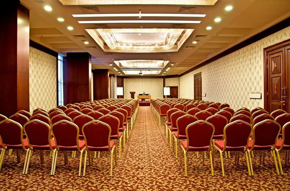 Swiss Belhotel Doha - photo 22