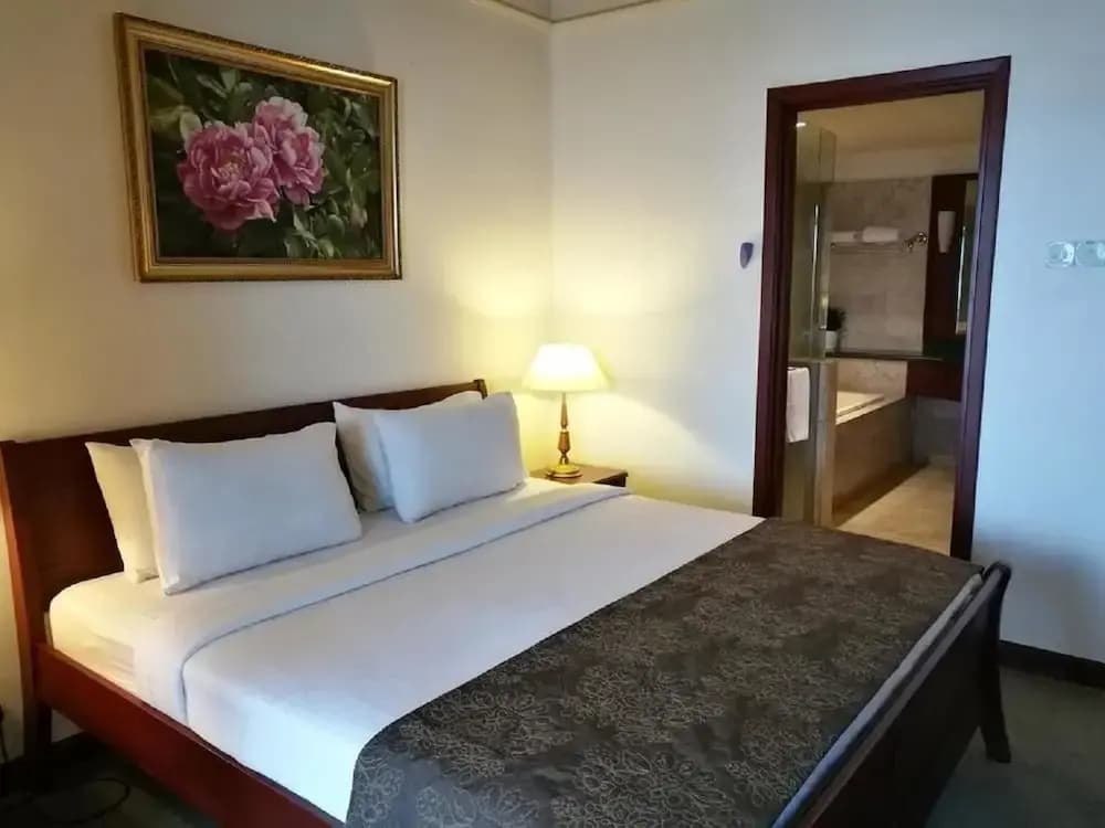 Berjaya Times Square Apartment Complex - photo 4