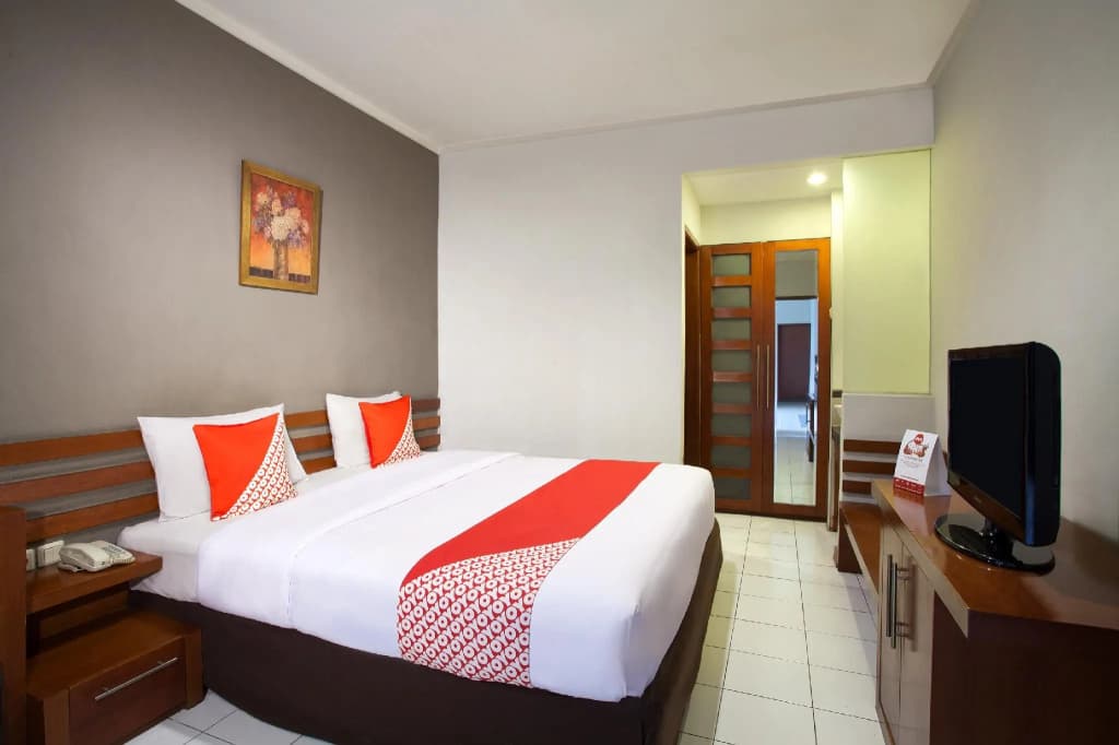 N Hotel Harmoni Jakarta - photo 7
