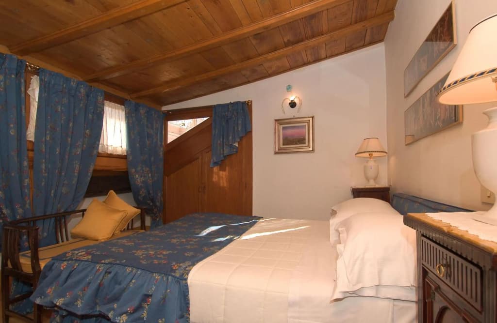 Hotel Fontana - photo 4