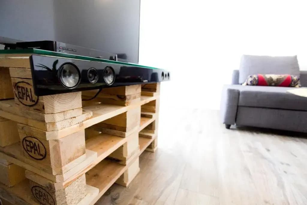 Ice Breaker Apartment - photo 3