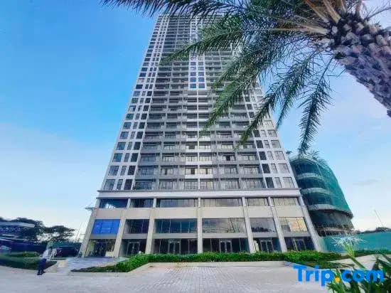 Lavida Plus Apartments near SECC - photo 1