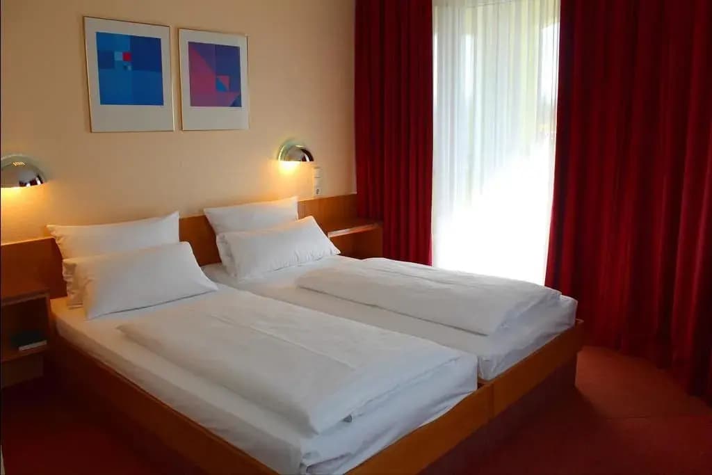 PLAZA INN Berlin Charlottenburg - photo 7