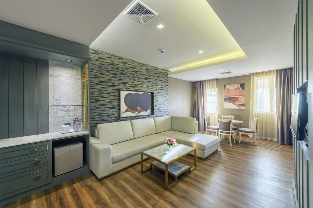 Royal Rattanakosin Hotel - photo 29