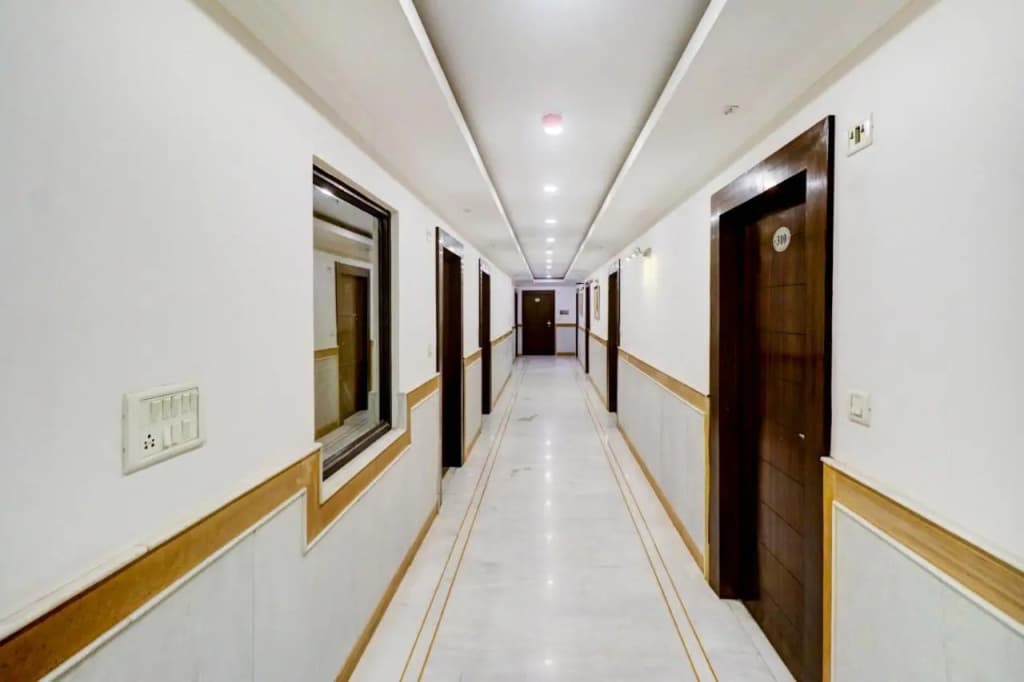 Hotel La Sapphire - photo 31