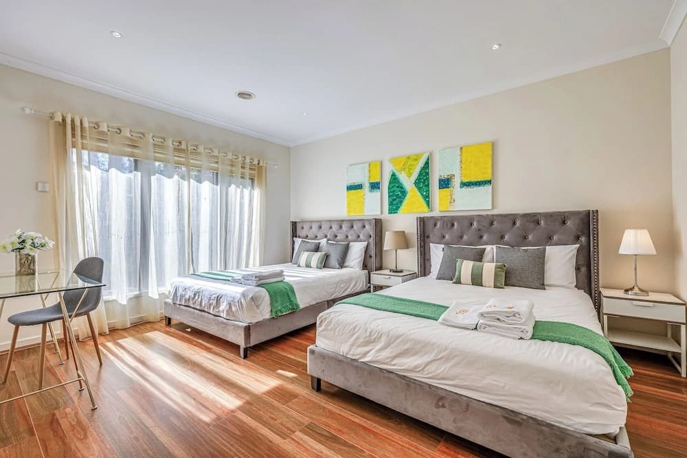 Stylish Luxe House at Point Cook - photo 46