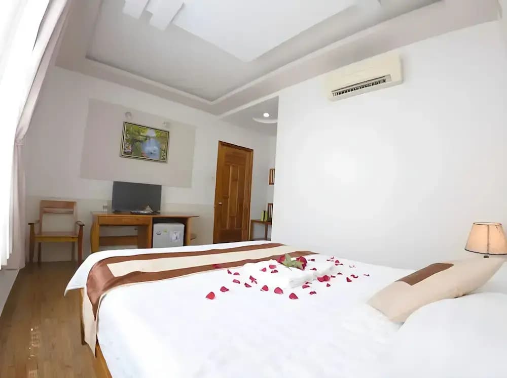Trung Thanh Hotel - photo 2