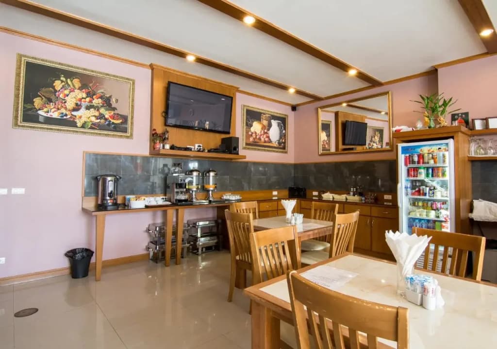 Alexander Hotel Patong - photo 16