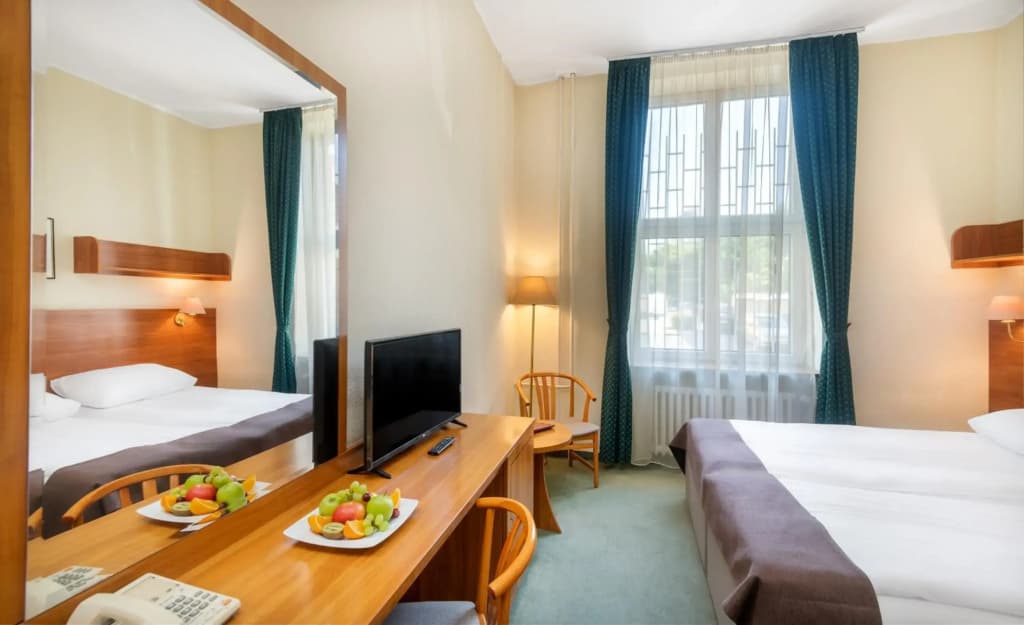 Hunguest Hotel Millennium - photo 34