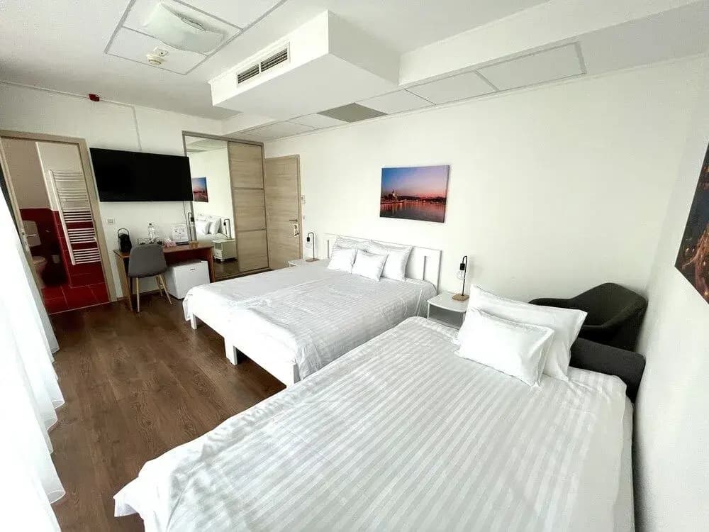Rooftop City Residence - photo 21