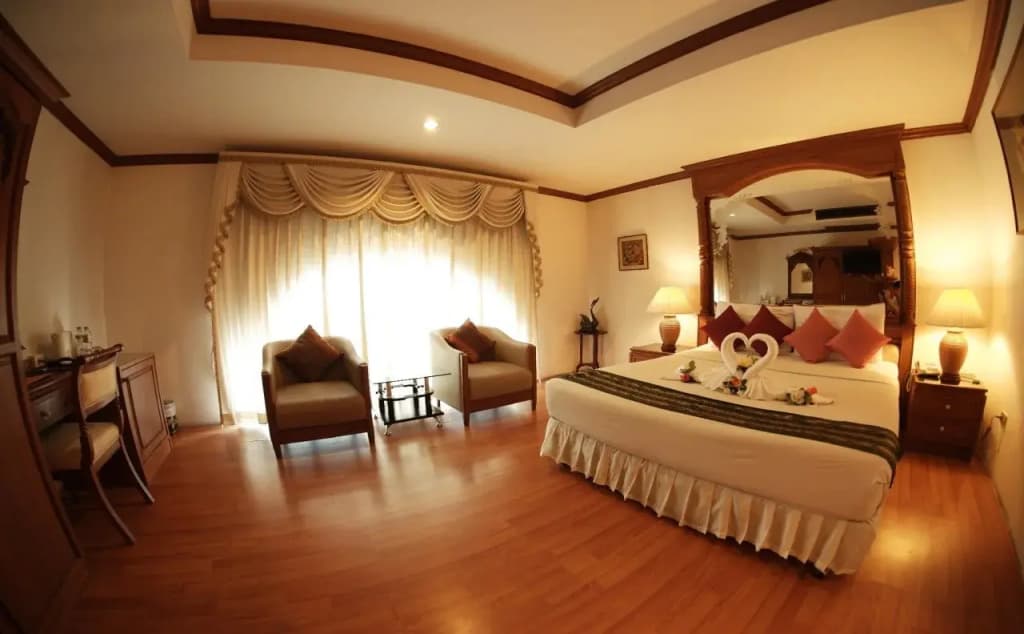 Chiangmai Ratanakosin Hotel - photo 6