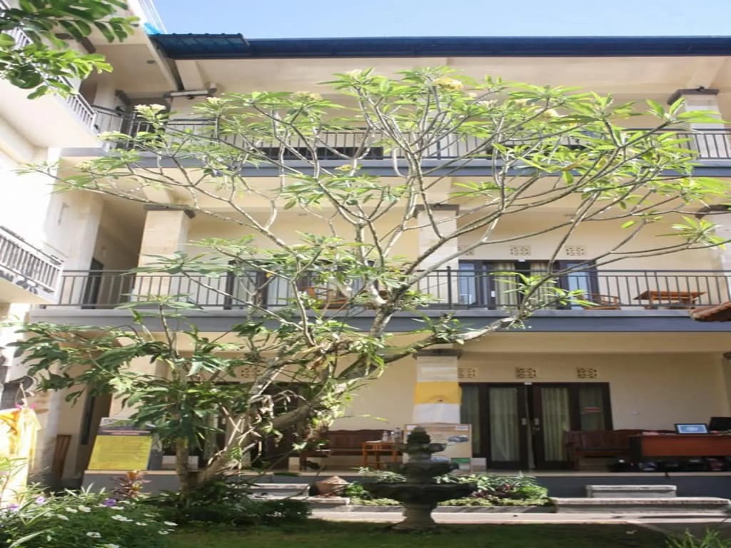 Wijaya Guest House - photo 1
