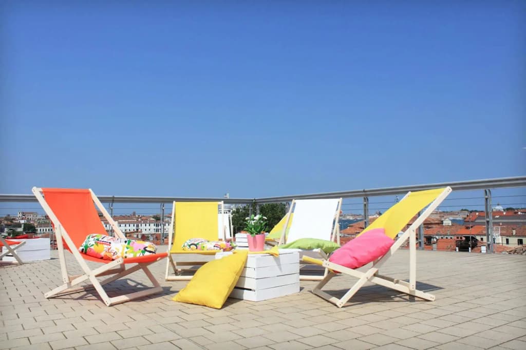 Sunny Terrace Hostel - photo 14