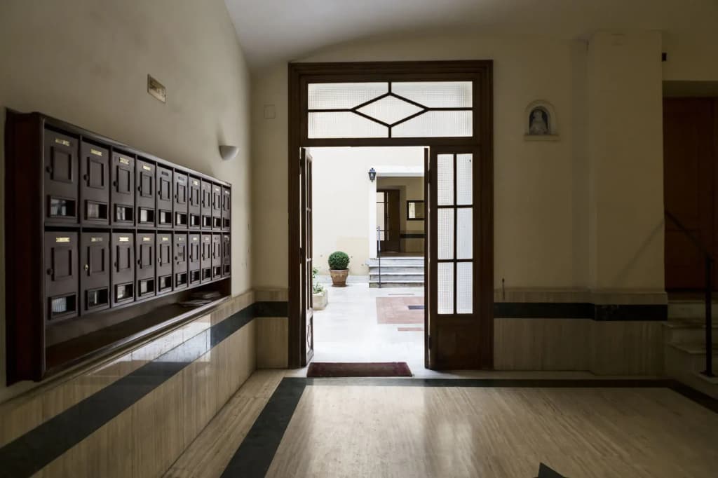 Lahouse Luxury Accommodation - photo 11