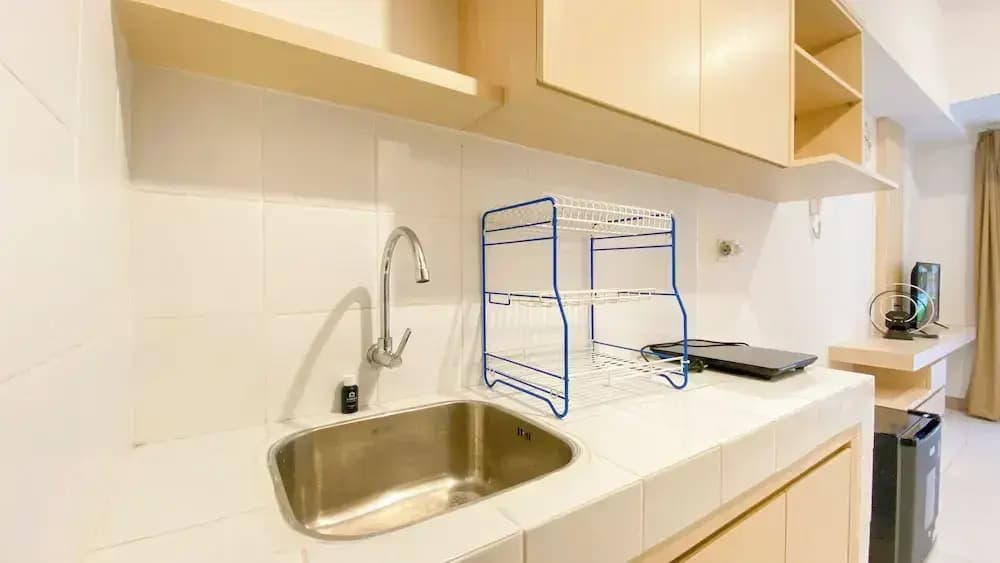 Good And Cozy Studio Apartment At Tokyo Riverside Pik 2 - photo 2