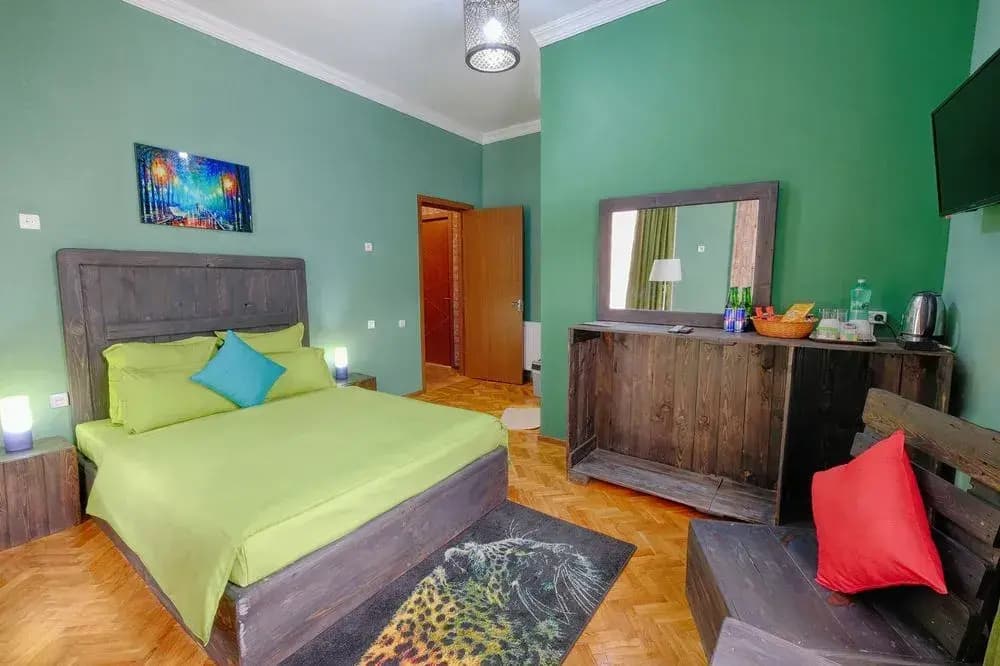 Euphoria Inn - photo 5