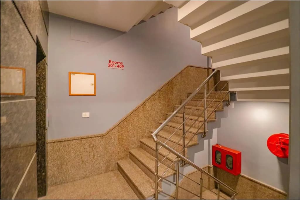 Fabhotel Hargobind Enclave - photo 11