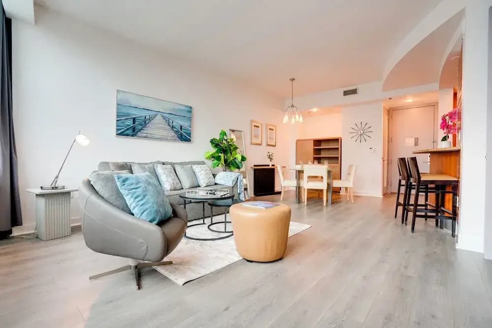 Brickell Ave Suites-Miami - photo 9