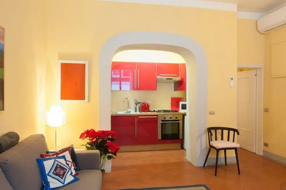 Dante Apartments - photo 17