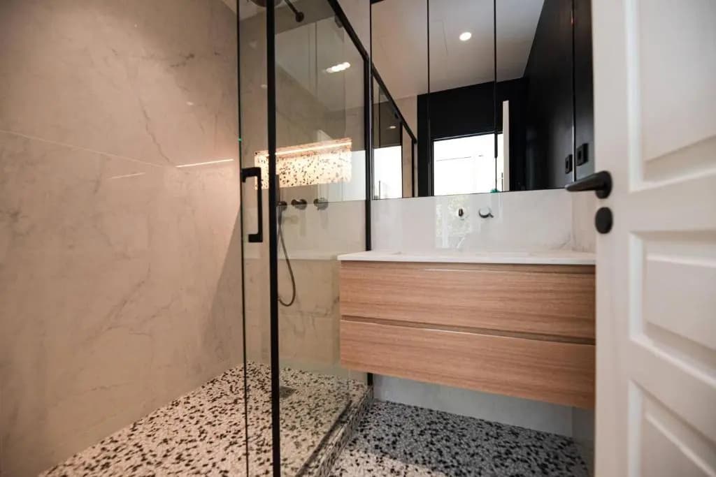 MBM - Luxury apartments PARIS CENTER - photo 9