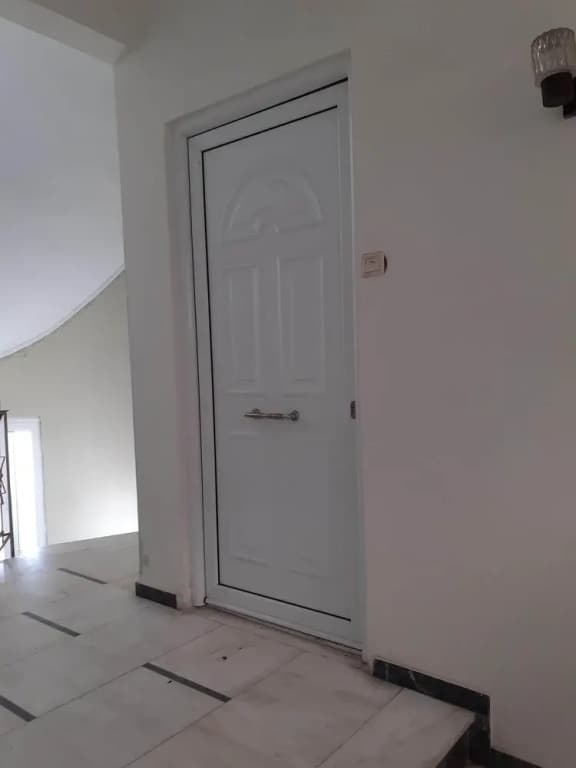 Elegant Apartment - photo 10