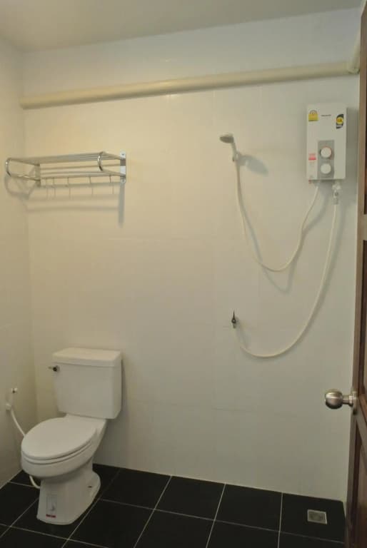 Mac's Bay Resort - photo 10