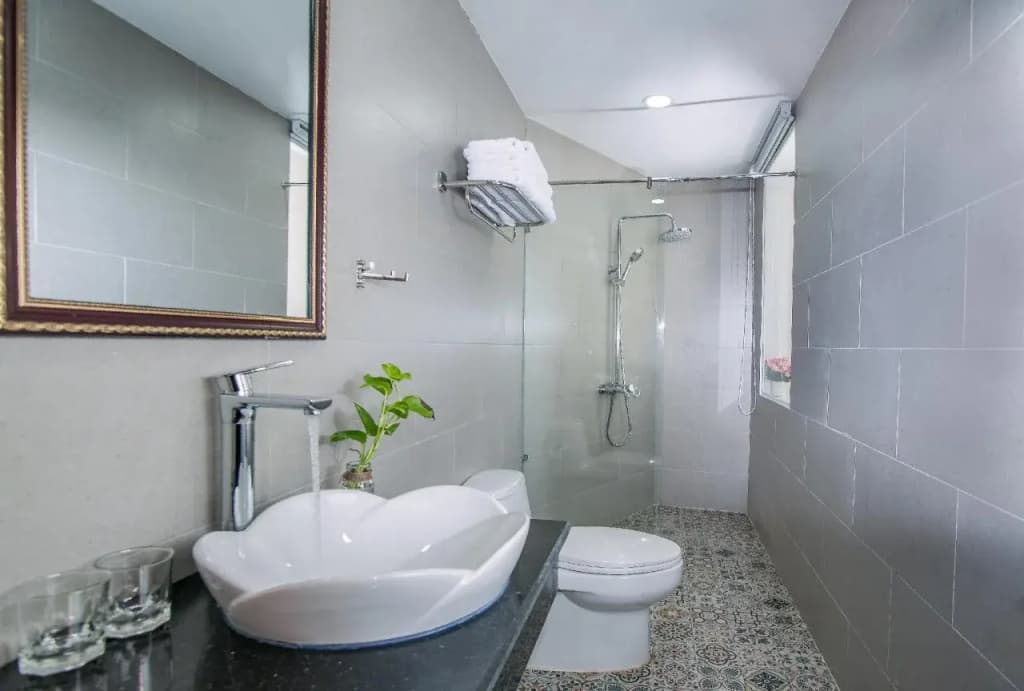 Ngoc Lan Hotel Da Nang - photo 9