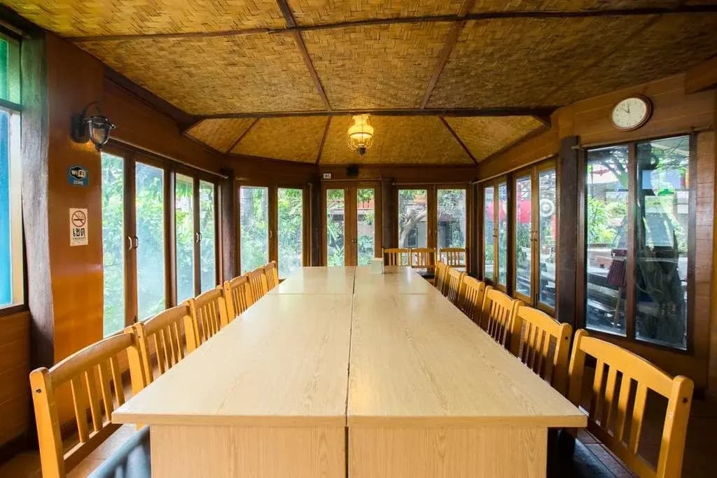 Mountain View Guesthouse - photo 12