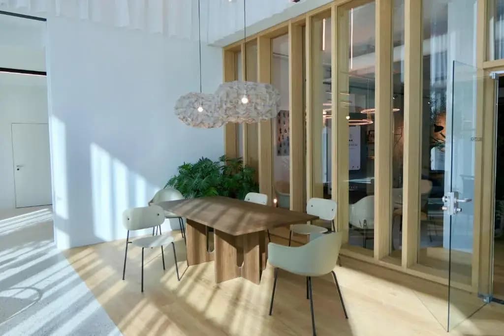 New Luxury apartment overlooking Vienna - photo 4