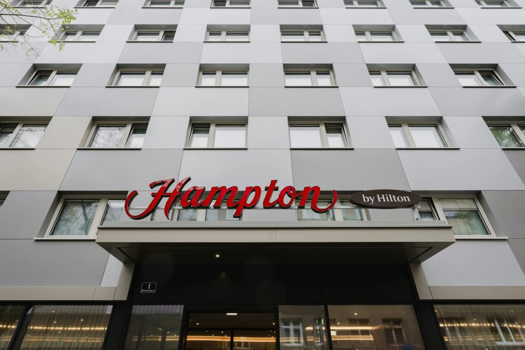 Hampton By Hilton Vienna City West - photo 1