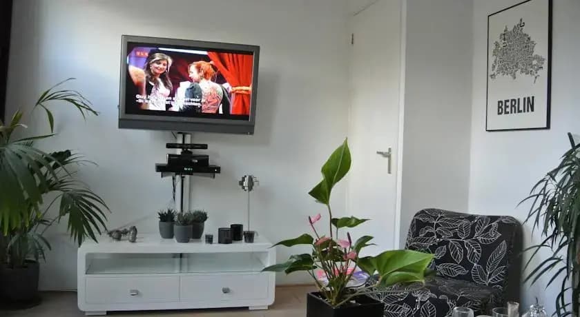 Appartment With Terrace - photo 2