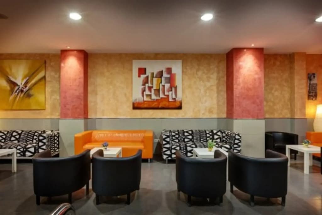 Hostal Barcelona - photo 20