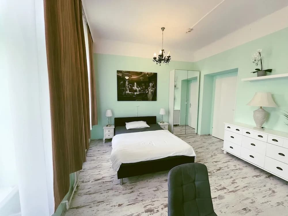 Hotel California - photo 6