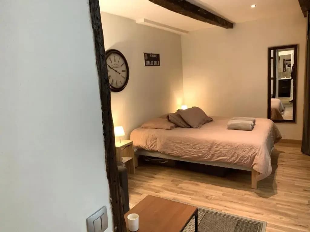 Lovely studio heart of Le Marais - photo 2