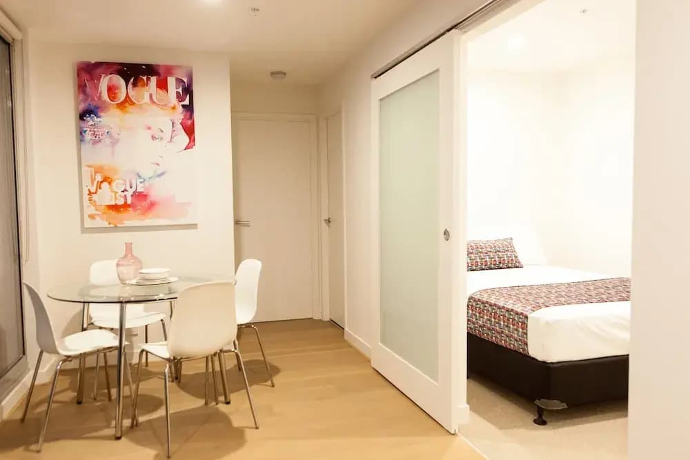 Apartment 101 - photo 3