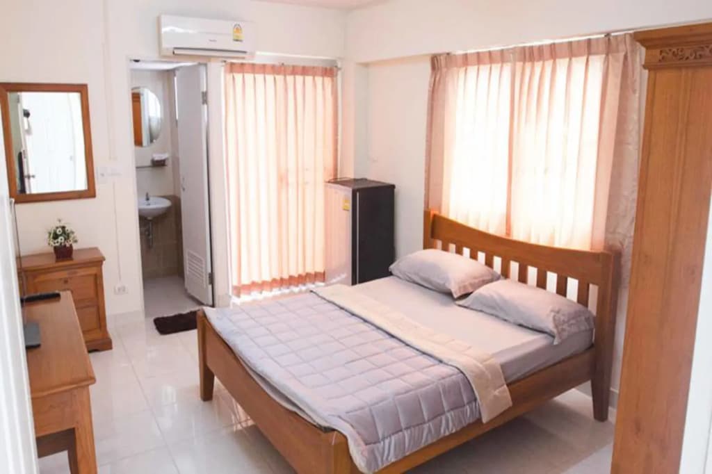 Jitthamas Residence - photo 2