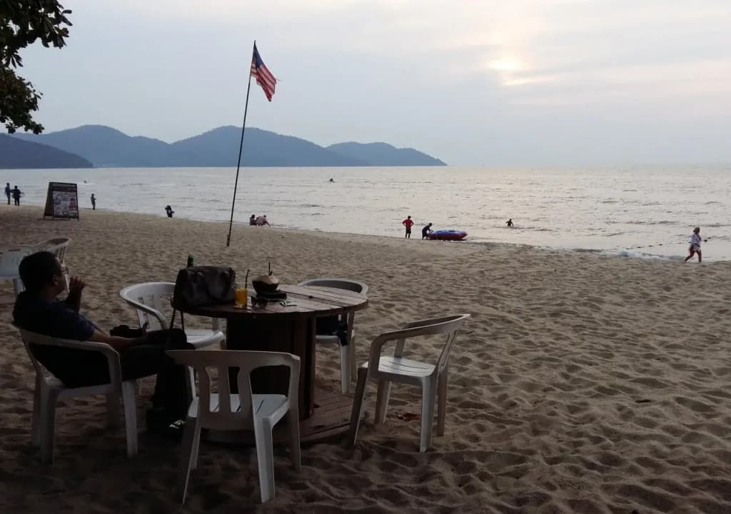 D'Feringghi Haus Hotel & Restaurant - photo 18
