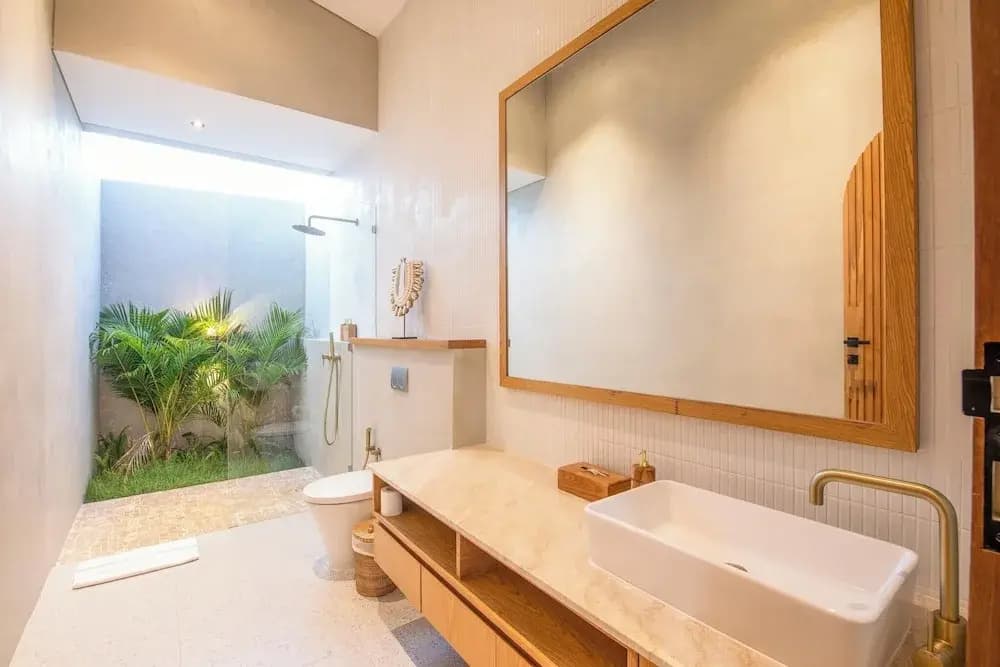 Stylish 5BR Boho Hideaway, 5 Min From Bingin Beach - photo 38
