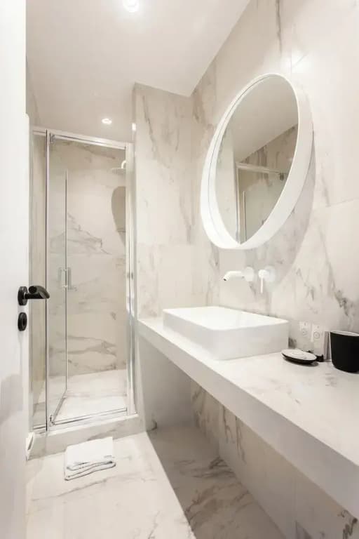 Magnificent Apartment - 3br/ 8P - Europe - photo 7